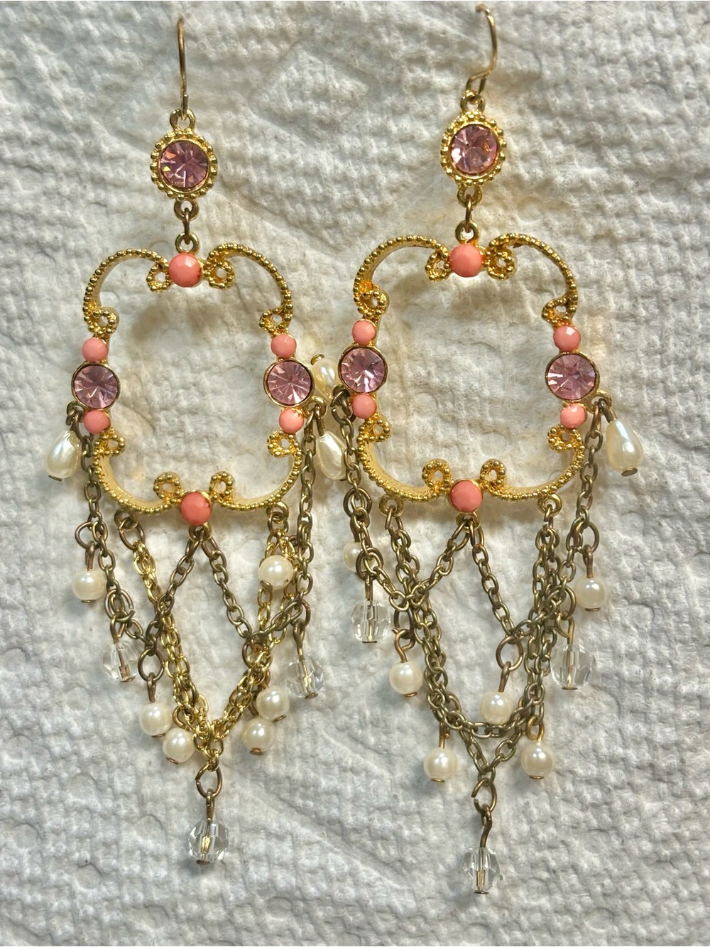 Chandelier earrings